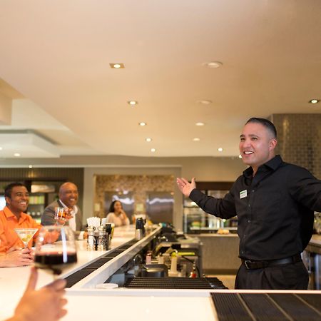 Holiday Inn & Suites Cedar Falls-Waterloo Event Ctr By Ihg Eksteriør bilde